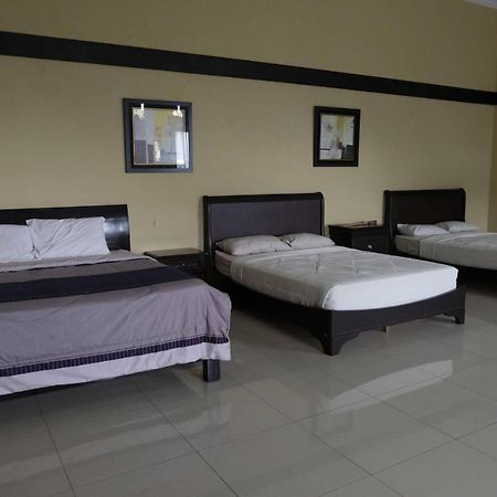 Sarireja Aldeoz Villa Ciater المظهر الخارجي الصورة