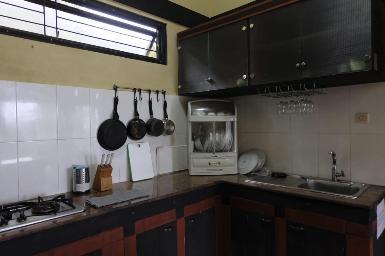Sarireja Aldeoz Villa Ciater المظهر الخارجي الصورة